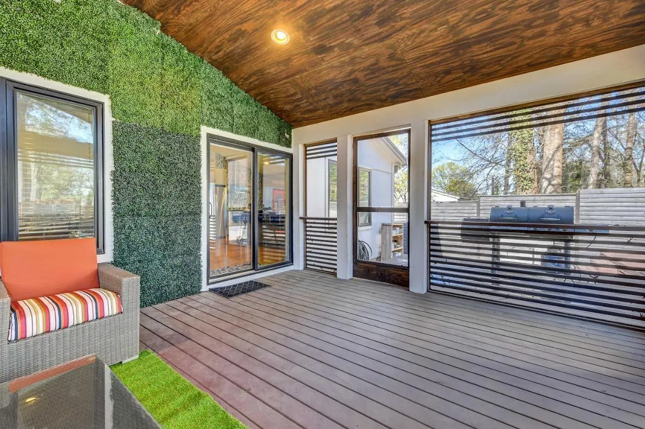 Modern Home With Yard 3 Mi To Uptown Charlotte! ארצות הברית